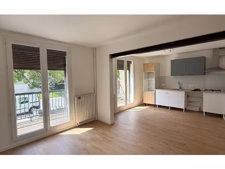 location maison  106 m² t-4 à castres  820 €