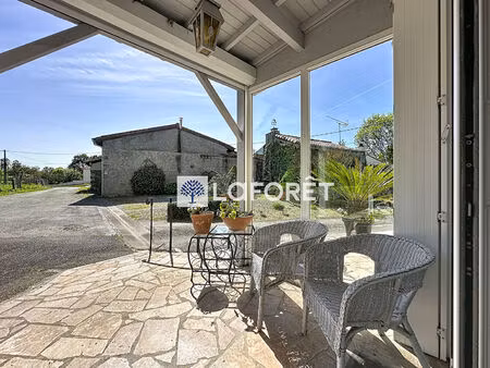 maison saint hilaire de voust 7 pièce(s) 137 m2