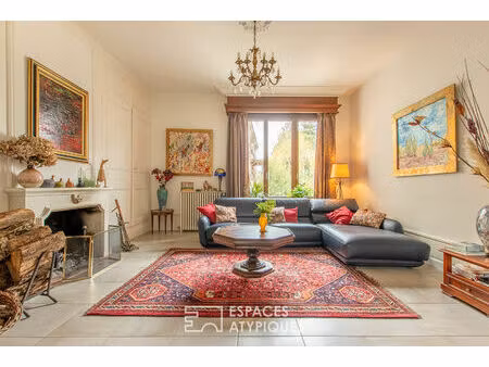 maison de maître avec parc arboré