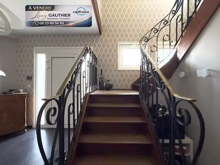 superbe villa individuelle 208 m² – 5 chambres – sous-sol complet – terrain 1400 m² – la c