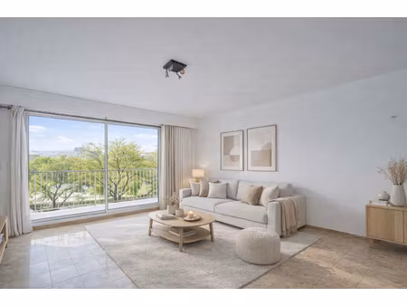 appartement avec balcon - 3 pieces - 79 m2