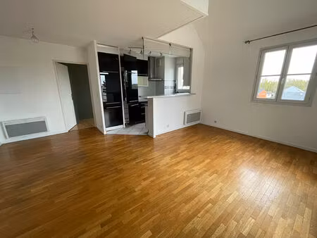 location appartement 3 pièces  64.74m²  wissous