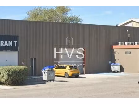 location local d'activités 430 m²
