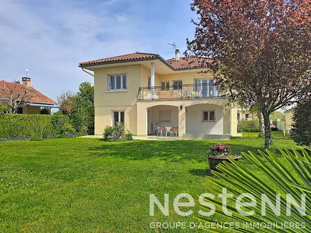 saint bonnet de mure - maison individuelle - terrain arboré de 880 m² - proche centre