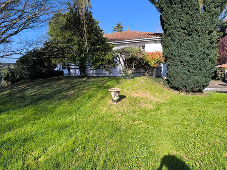 maison trizay 4 pièce(s) 92 m2