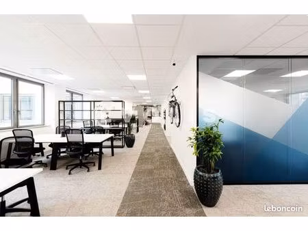 bureaux 620 m²