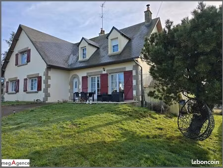 maison 8 pièces 237 m²