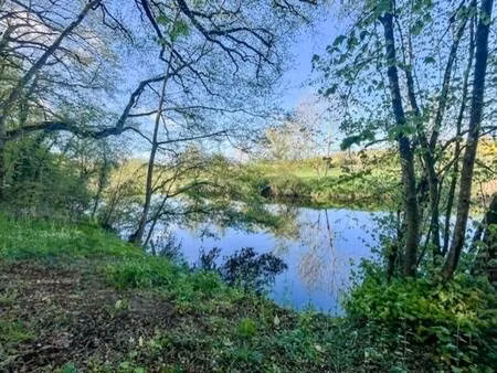 propriété de loisirs à vendre