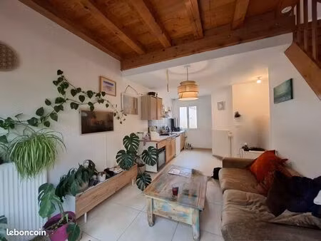 maison 2 pièces 53 m²