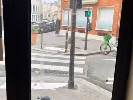 local commercial 128 m²