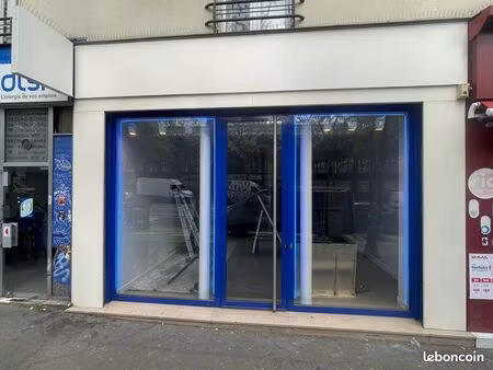 murs local commercial loué