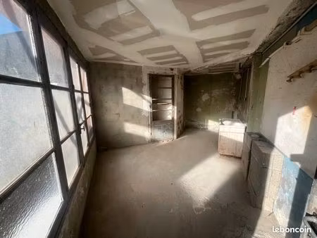 box dans résidence sécurisée - 15.43m² - lannemezan