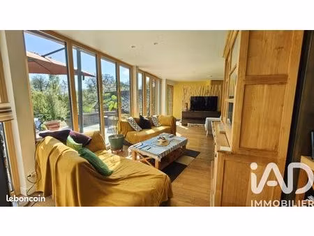 longère 8 pièces 187 m²