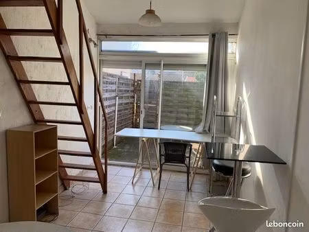 petit studio meublé duplex 16m2  jardin  2mn métro paul sabatier  labège