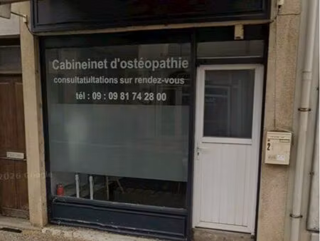 local commercial à loué