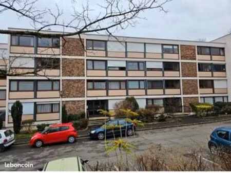 location stockage ou atelier