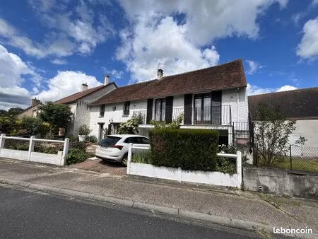 maison 9 pièces 163 m²