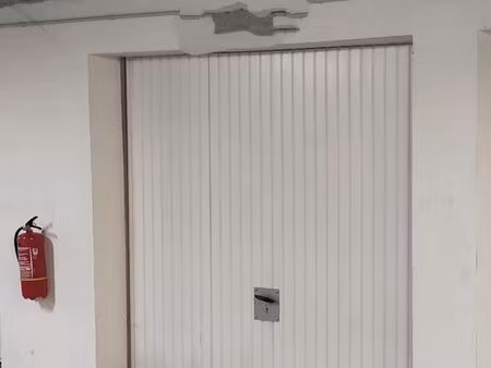 garage box double entre gare et presqu'île