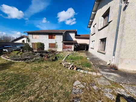 maison 6 pièces 121 m²