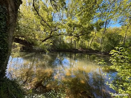 terrain 216 m² azay le rideau