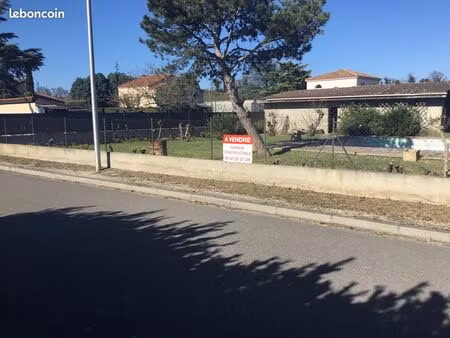 terrain constructible de 730 m2