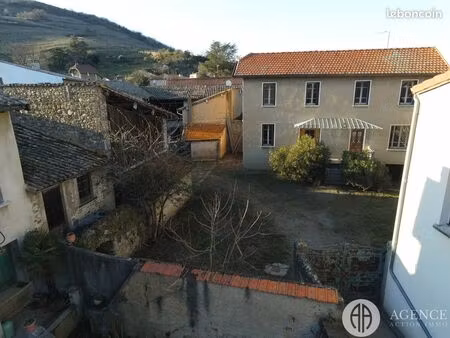 maison 7 pièces 130 m²