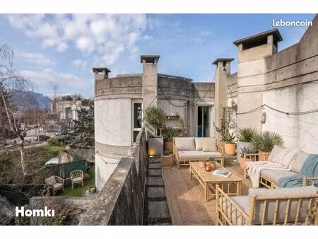 duplex 4 pièces 99 m²