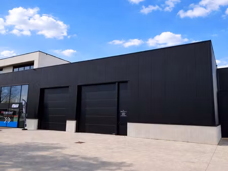 bien professionnel à louer à sint-niklaas € 7.150 (ln8um) - mertens vastgoed | zimmo