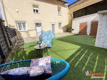maison de village 4 pièces 115 m²