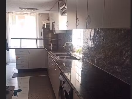 maison pleine de surprises et moderne 5 pices