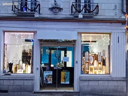 commerce & appartement en duplex