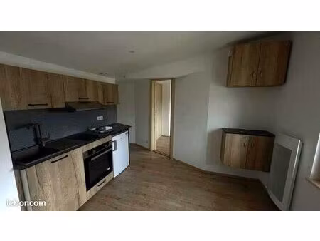 appartement à louer au centre des rousses