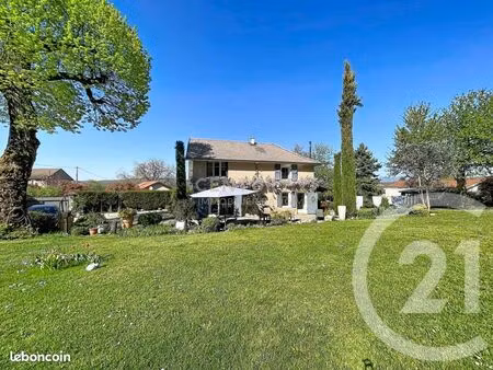 maison 4 pièces 126 m²