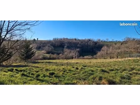 a saisir – terrain constructible 857 m² – geruge