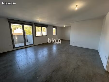 appartement 4 pièces 106 m²