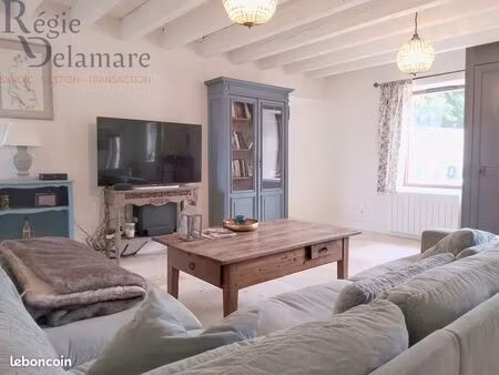 maison 4 pièces 153 m²