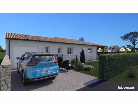 terrain 677 m² mees