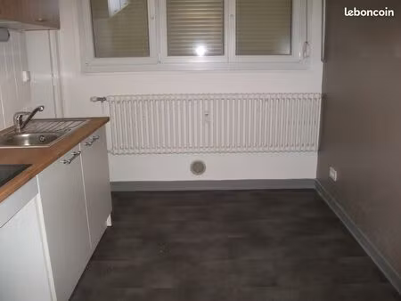 appartement t3 a louer à lons