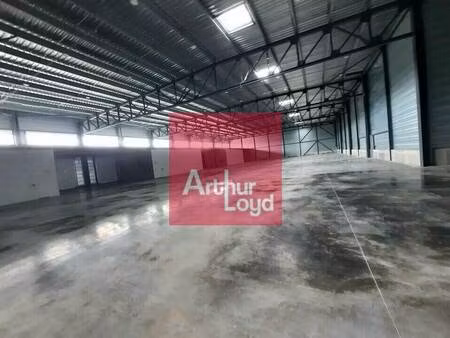 local d'activités à louer