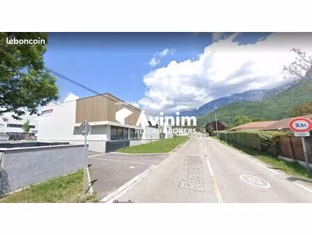 local 412 m² voreppe