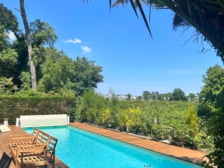 maison 250 m² avec piscine – 5 ch – idéal résidence ou projet locatif avec gestion possibl