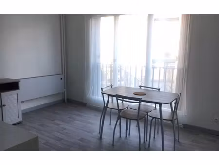 location appartement  28.3 m² t-1 à compiègne  525 €