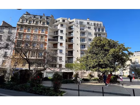 location stationnement  m² t- à vincennes  95 €