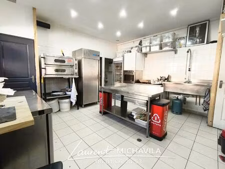 pizzeria 63m2 avec terrasse et studio habitable- béziers