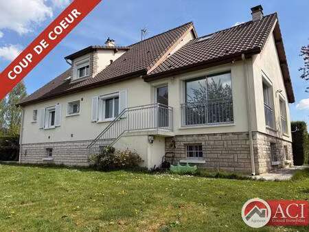 maison spacieuse de 8 pièces sur la n1