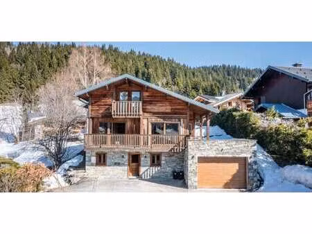 chalet avec vue panoramique et terrasse les gets (74)