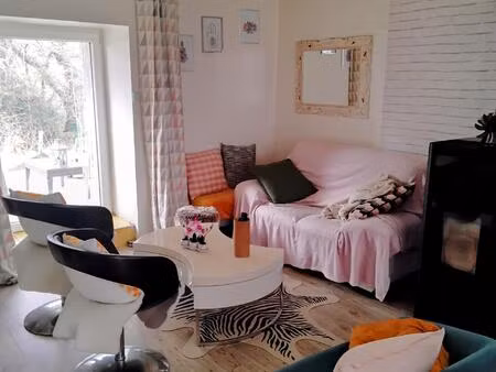 maison en campagne. elle vous offre de belle prestations.