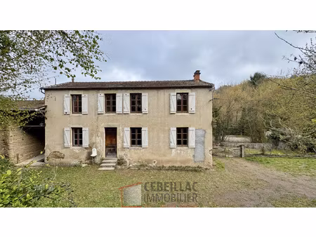 maison de caractère 120m2 à réinventer avec dépendances et t