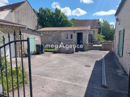 agréable maison situé entre provins et longueville