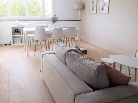 chambre meublée à louer - bron